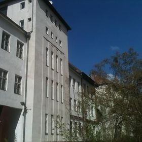 Eladó iskola épületek - Kép 1.